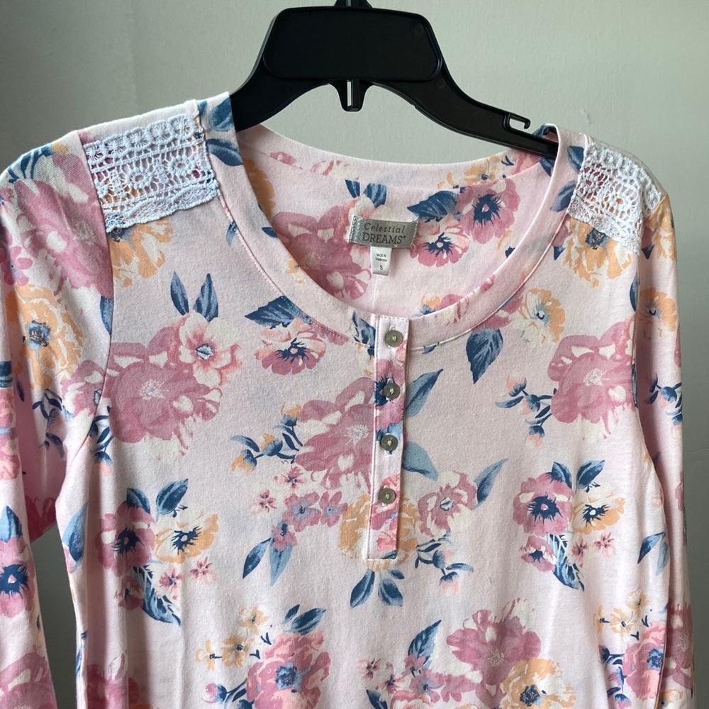 Celestial Dreams floral print nightgown pajama with crochet like detail size S - Picture 6 of 17